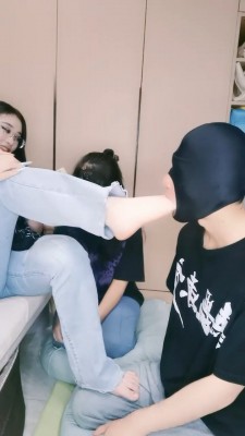 图片[2]_【小羊】夫妻奴下跪伺候/奴下奴_绳艺库视频下载