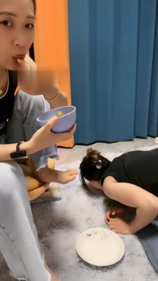 图片[2]_【伊晨】开发抖M闺蜜下跪做狗【下】_绳艺库视频下载