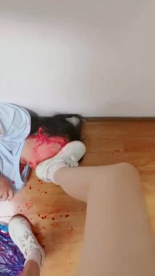 图片[6]_【桃子老师】小白鞋棉袜踩踏水果喂食_绳艺库视频下载