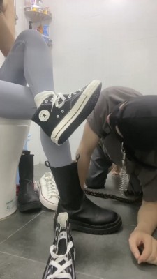 图片[10]_【漫漫】家畜人体鞋刷专场_绳艺库视频下载