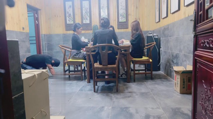 图片[4]_【沅芷大人】圈养群调群虐-桌底下虐【下】【双视角完整版】_绳艺库视频下载