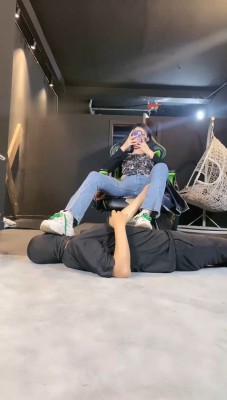 图片[6]_【冰诺】物化训练-当主人的脚垫_绳艺库视频下载