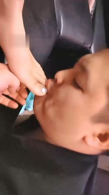 图片[6]_【古月安妮】群女王聚会-KTV裸足踩狗【双视角版】_绳艺库视频下载