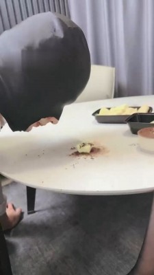 图片[3]_【倪梵】车模S-高跟黑丝踩踏喂食_绳艺库视频下载