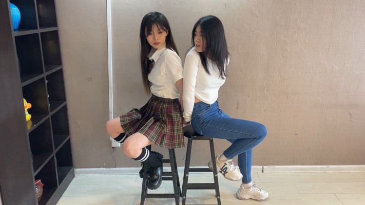 【蛋碎娇娃】『超S·联盟』机智少女脱逃复仇_绳艺库视频下载