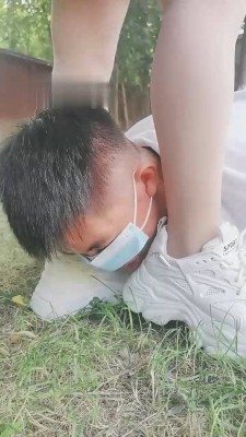 图片[9]_【冰爷】公园偶遇抖M路人虐废_绳艺库视频下载