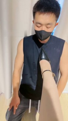 图片[3]_【罗宾】御姐S-高跟裸足恋足调【上】_绳艺库视频下载