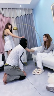 图片[6]_【麋鹿银儿】双S强制虐-蹲头掐乳/踩踏耳光/坐头舌擦鞋底_绳艺库视频下载