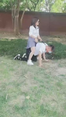 图片[10]_【冰爷】公园偶遇抖M路人虐废_绳艺库视频下载