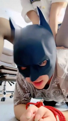 【果儿】捆绑/高跟黑丝闻舔/坐脸窒息_绳艺库视频下载