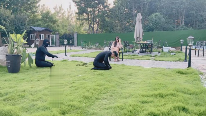 图片[3]_【沅芷大人】户外院子-犬化双奴/奴下奴_绳艺库视频下载