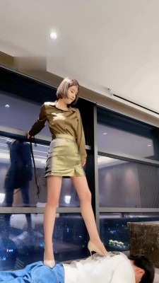 图片[2]_【简一】高跟长腿诱惑-总裁的教诲_绳艺库视频下载