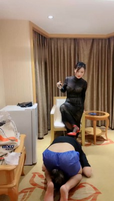 图片[3]_【木子大大】当众开发韩国欧巴做狗_绳艺库视频下载