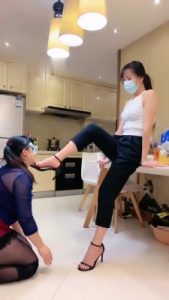 【丹祖宗】高跟S无底线虐母畜_绳艺库视频下载