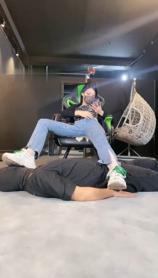 图片[9]_【冰诺】物化训练-当主人的脚垫_绳艺库视频下载