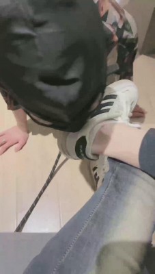 图片[4]_【尤黎】闻舔运动后的脏鞋原味白袜【完整版】_绳艺库视频下载