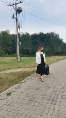 图片[9]_【魔鬼天使】户外犬化遛狗爬行【完整版】_绳艺库视频下载