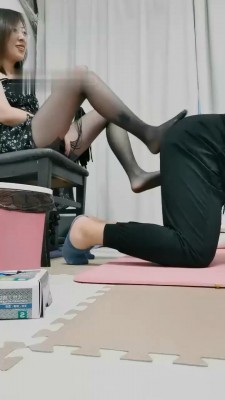 图片[4]_【芊心】黑丝高跟恋足舔【完整版】_绳艺库视频下载