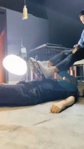 【冰诺】重度全体重踩踏地毯_绳艺库视频下载