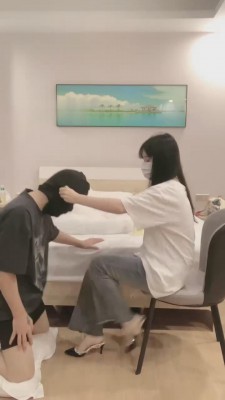 图片[6]_【香芋朱朱】裸足踩脚垫/转胯/提档/踩踏_绳艺库视频下载