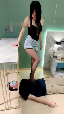 图片[9]_【奶罐S】素人模特-语言羞辱/黑丝高跟踩踏【双视角版】_绳艺库视频下载