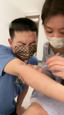 图片[4]_【汐言】掐乳/耳光/闻臭脚_绳艺库视频下载