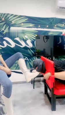 图片[5]_【兔兔大人】长靴各种全体重踩踏_绳艺库视频下载