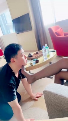 图片[14]_【梦涵】狗链遛狗/高跟黑丝踩/提档/掐乳/喂口水/踢踹_绳艺库视频下载