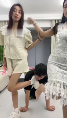 图片[5]_【伊诺】双S-踢踹/舔脏鞋/原味脚插嘴/滴蜡_绳艺库视频下载