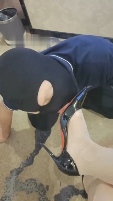 图片[4]_【芊兮殿下】银行女职员虐客户【上】_绳艺库视频下载