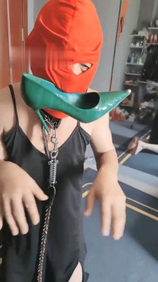 图片[6]_【东营天香百合】原味高跟肉丝踩踏碾压_绳艺库视频下载