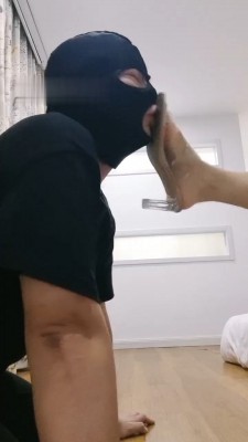 图片[7]_【菀七大小姐】刑场-掐脖窒息/踩踏/耳光/呕吐物_绳艺库视频下载