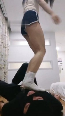 图片[3]_【菀七大小姐】刑场-掐脖窒息/踩踏/耳光/呕吐物_绳艺库视频下载