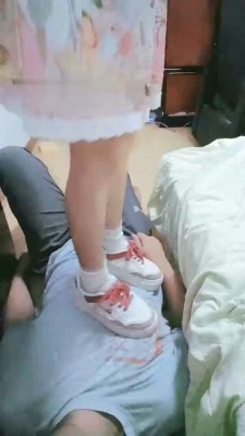 图片[6]_【奶味小仙女】洛丽塔白袜猛踩狗脸_绳艺库视频下载