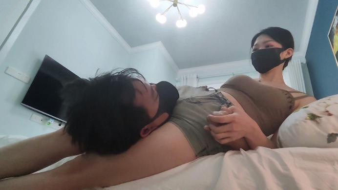 图片[12]_【婉儿原创】柔术陪练 婉儿女神脚踩脖子蹂躏 腿绞窒息再次绞晕小伙_绳艺库视频下载