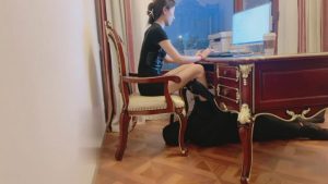 【沅芷大人】伺候主人逛街回家_绳艺库视频下载