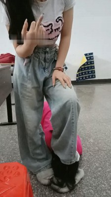 图片[3]_【爱可呀】你们的学生会副主席我的狗_绳艺库视频下载