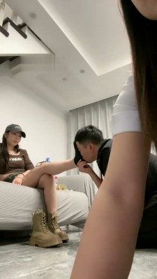 图片[7]_【猫咪大大】双S-带素人入圈-舔脏鞋/揪耳朵踩狗头【双视角版】_绳艺库视频下载