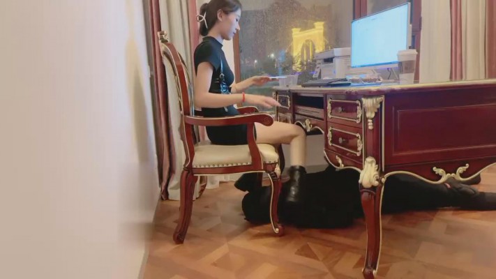 图片[4]_【沅芷大人】伺候主人逛街回家_绳艺库视频下载