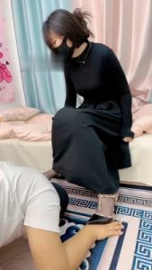 【槿一】蒙眼高跟鞋踩踏_绳艺库视频下载