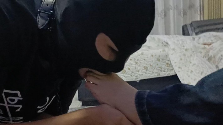 图片[10]_尤尤子女王的恋足场_绳艺库视频下载