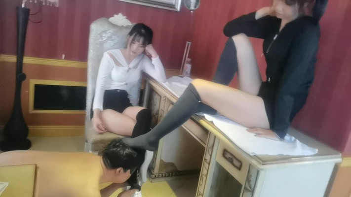 图片[3]_【超级男M】五人多主群脚玩_绳艺库视频下载