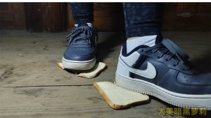 【大美】8分钟不间断语言羞辱强迫喂食圈养狗_绳艺库视频下载