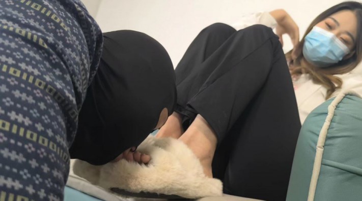 图片[2]_【女神学院·温妤】开发口水舔狗_绳艺库视频下载