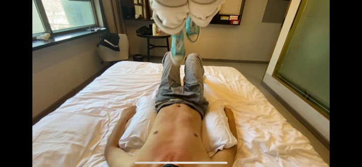 图片[7]_女大学生素人第一次踩踏_绳艺库视频下载