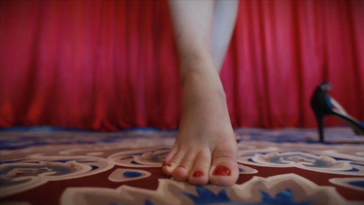 图片[8]_〖H.P.L栖心之栈〗—佳琦女巨人踩踏POV_绳艺库视频下载