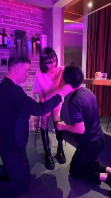 图片[2]_【虫虫】长靴S-双奴下跪伺候/互虐_绳艺库视频下载