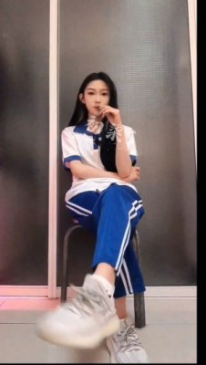 图片[5]_【LAPAPA】初柒绝美学生S不良学生妹校服pov语言羞辱_绳艺库视频下载