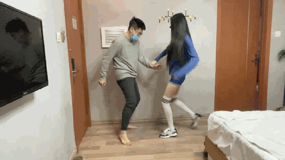 图片[4]_诗曼 活力美女房主超狠踢裆小男生_绳艺库视频下载