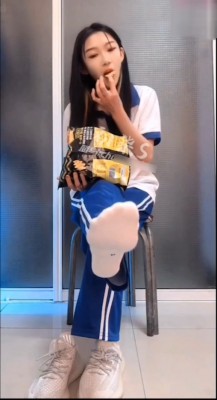 图片[13]_【LAPAPA】初柒绝美学生S不良学生妹校服pov语言羞辱_绳艺库视频下载